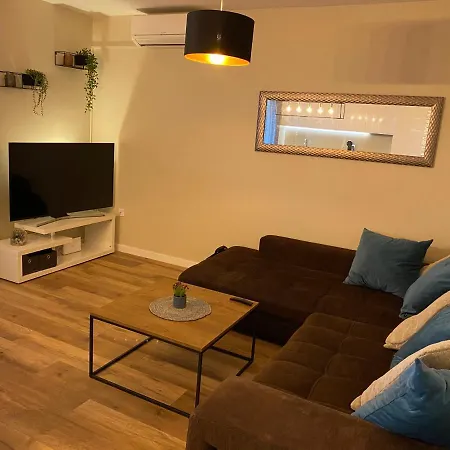 Dino Apartmán *
